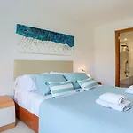 Bellresguard Garden Flat D *