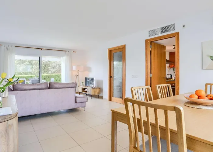 Bellresguard Garden Flat D Порт-де-Польєнса