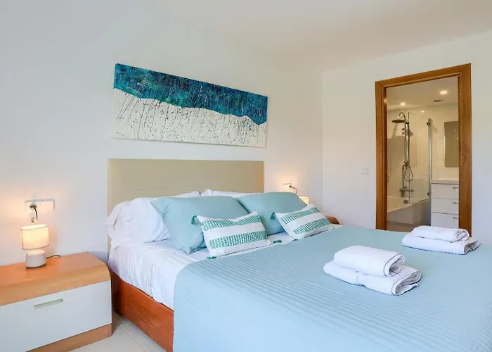 Bellresguard Garden Flat D *