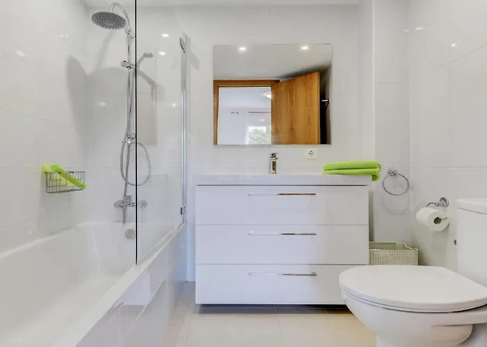 Bellresguard Garden Flat D *